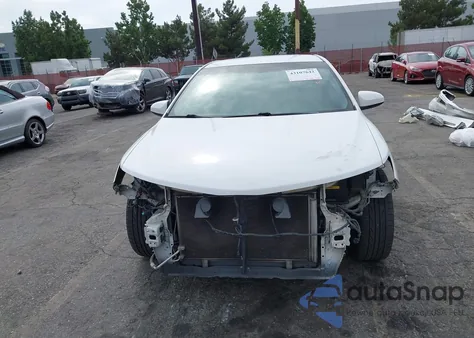 2013 Toyota Camry Se z USA, uszkodzony, nr VIN 4T1BF1FK0DU688890